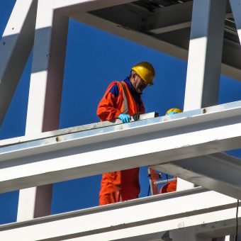 worker-1895691_1920-340x340
